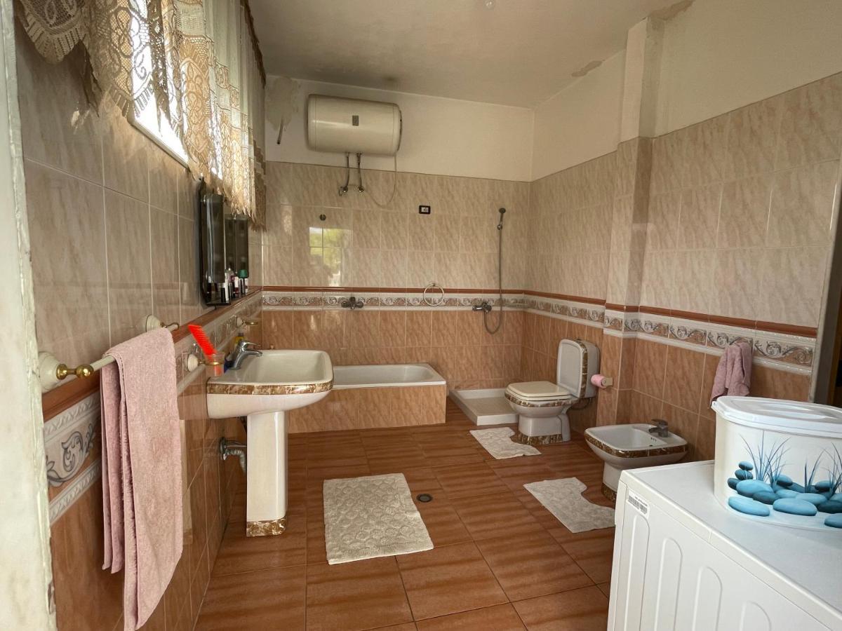 Vila Briart Apartment Durres Ngoại thất bức ảnh